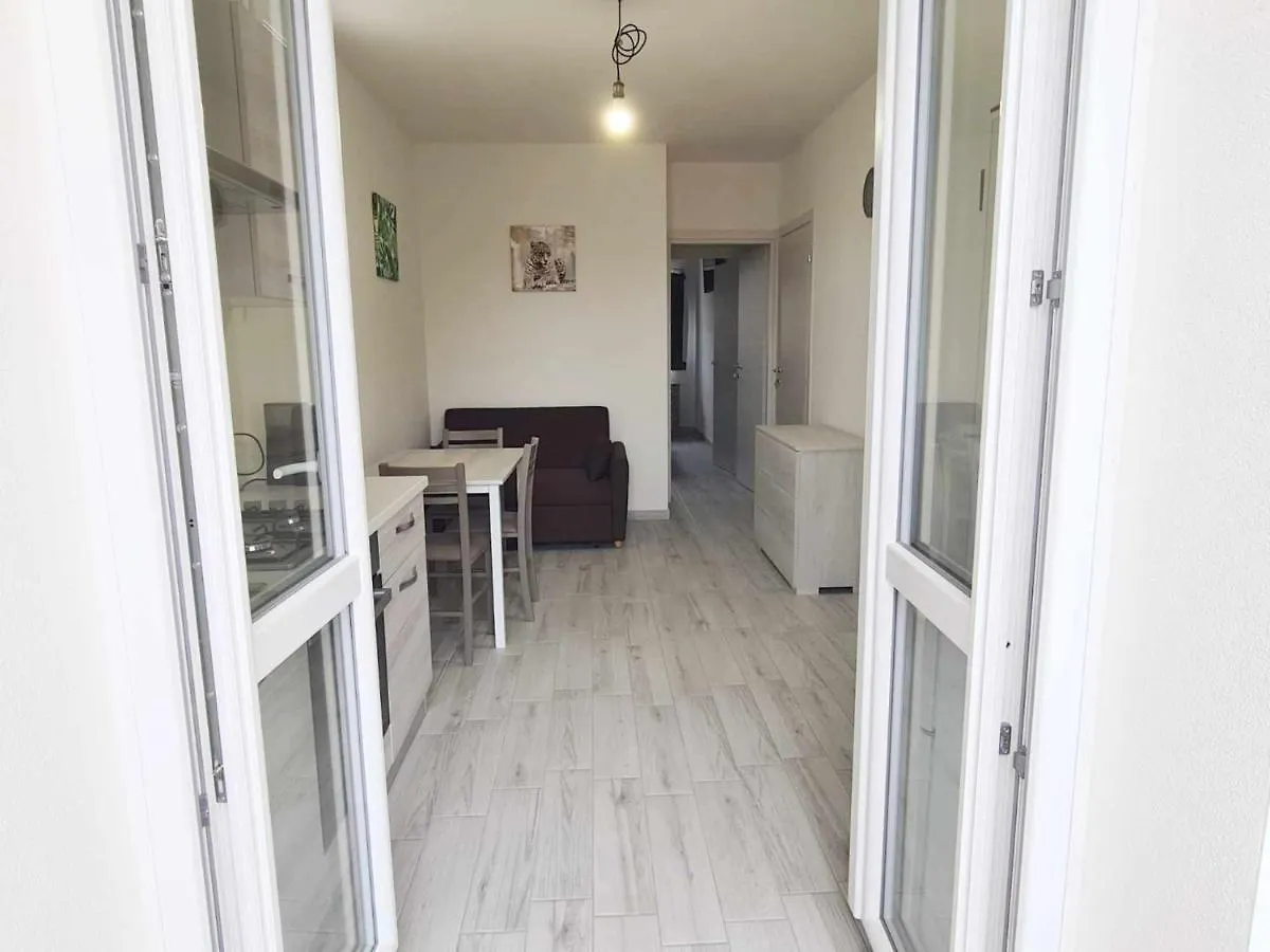 Civico 14 Apartment 4 Monserrato 0*,  Ιταλία