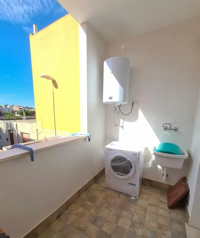 Civico 14 Apartment 4 Monserrato