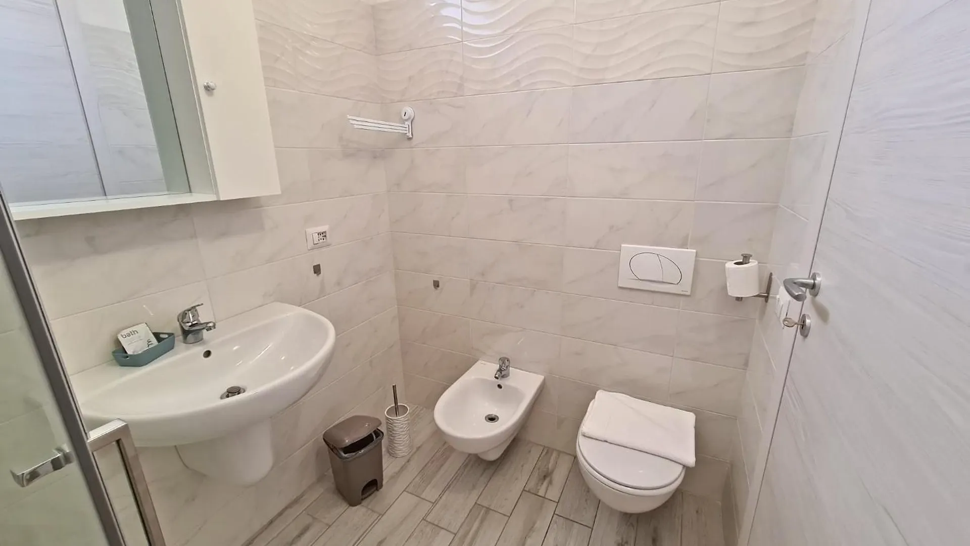 Civico 14 Apartment 4 Monserrato
